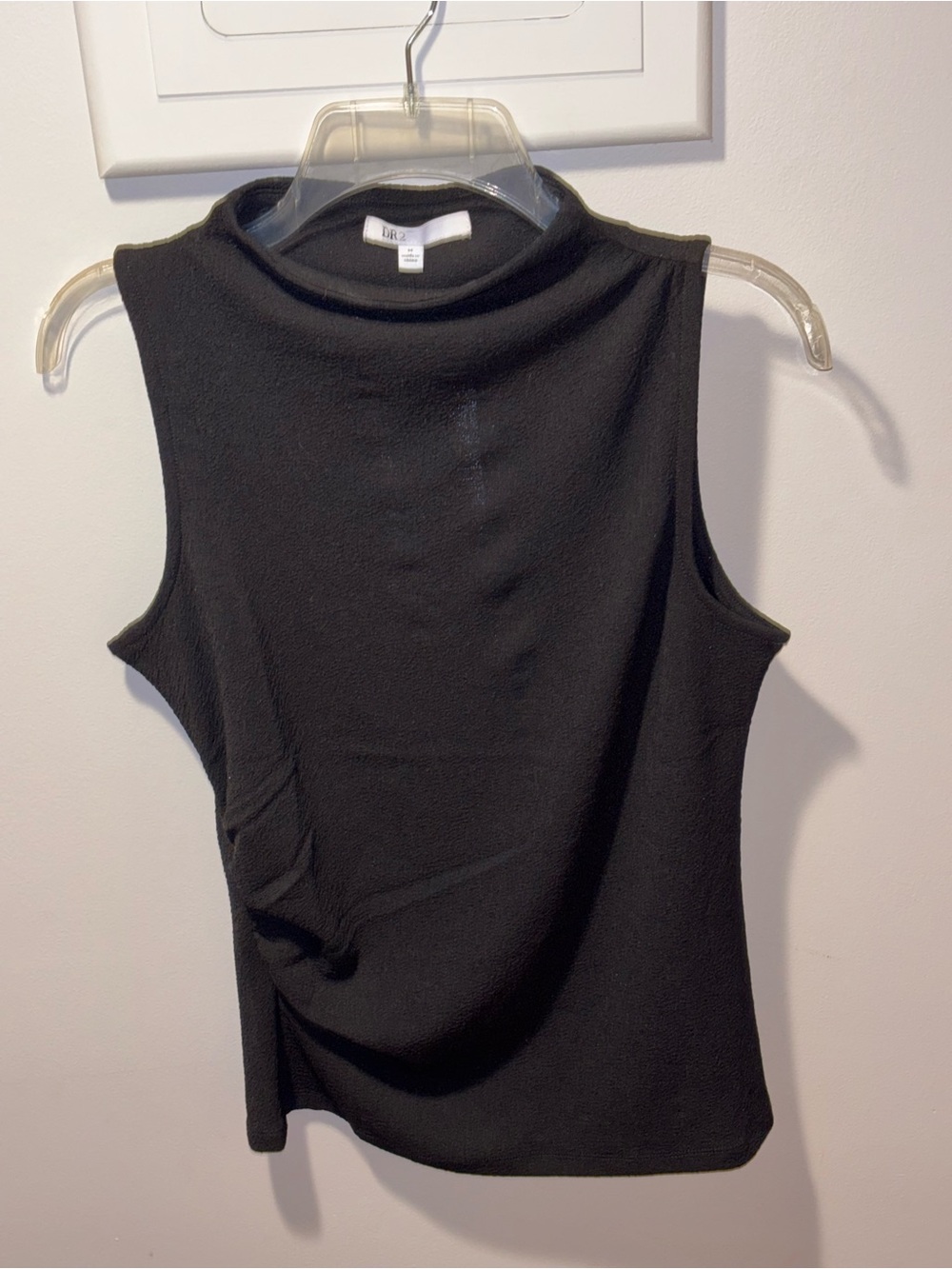 DR2 Sleeveless Mock Neck Top - Black